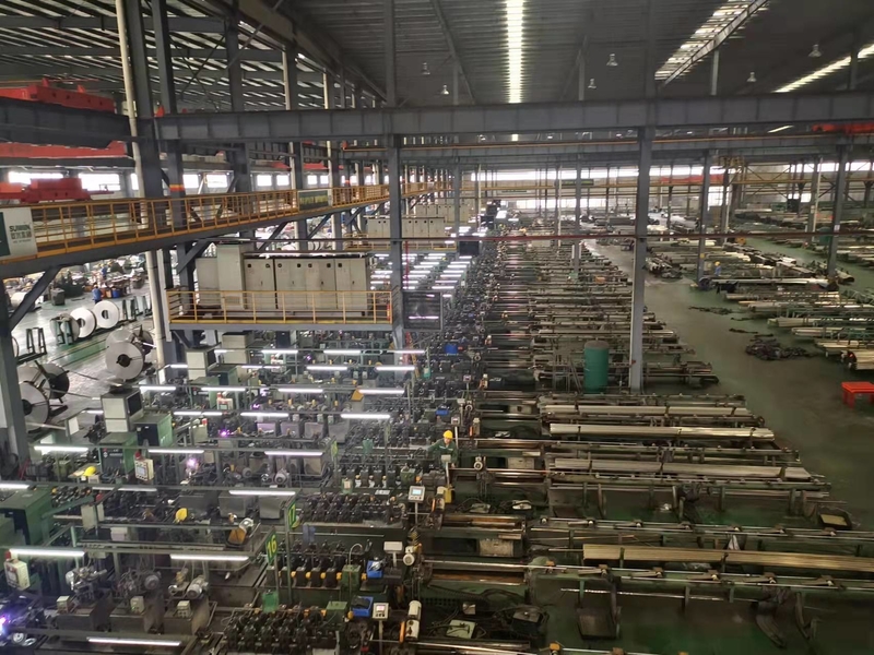 Wuxi Hai Lang Metal Product Co.,Ltd dây chuyền sản xuất